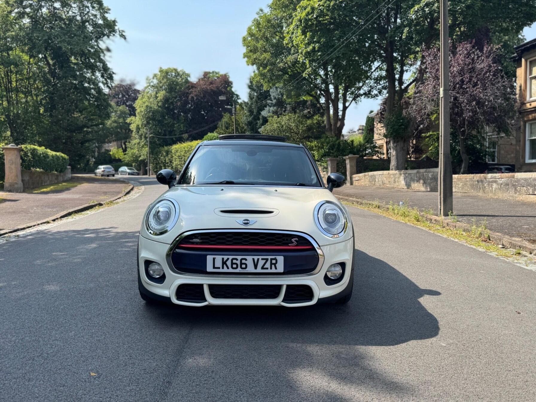 2016 MINI Hatch 2.0 Cooper SD 5dr — photo 3