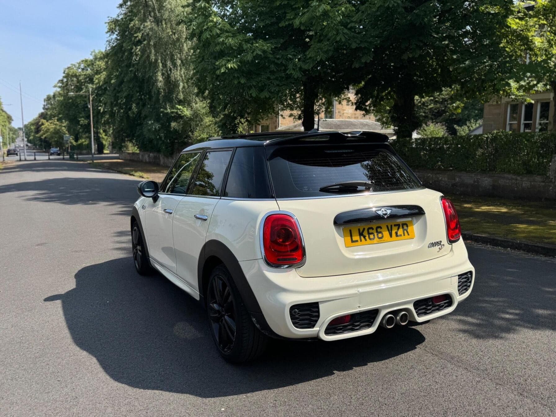 2016 MINI Hatch 2.0 Cooper SD 5dr — photo 5