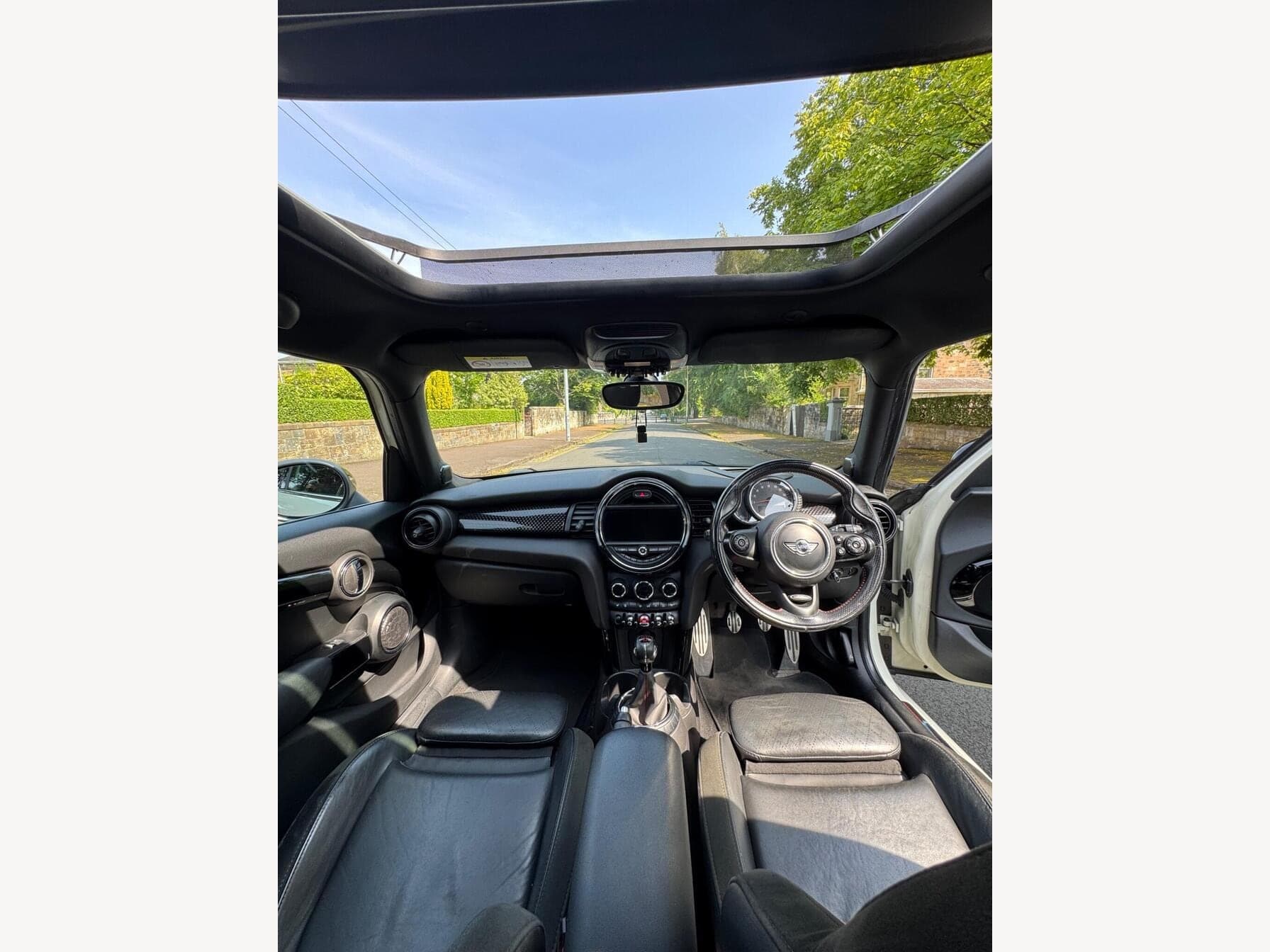 2016 MINI Hatch 2.0 Cooper SD 5dr — photo 11
