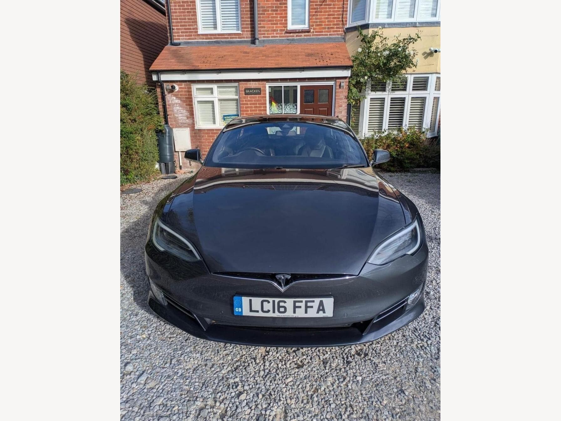 2017 Tesla Model S 70 — photo 2