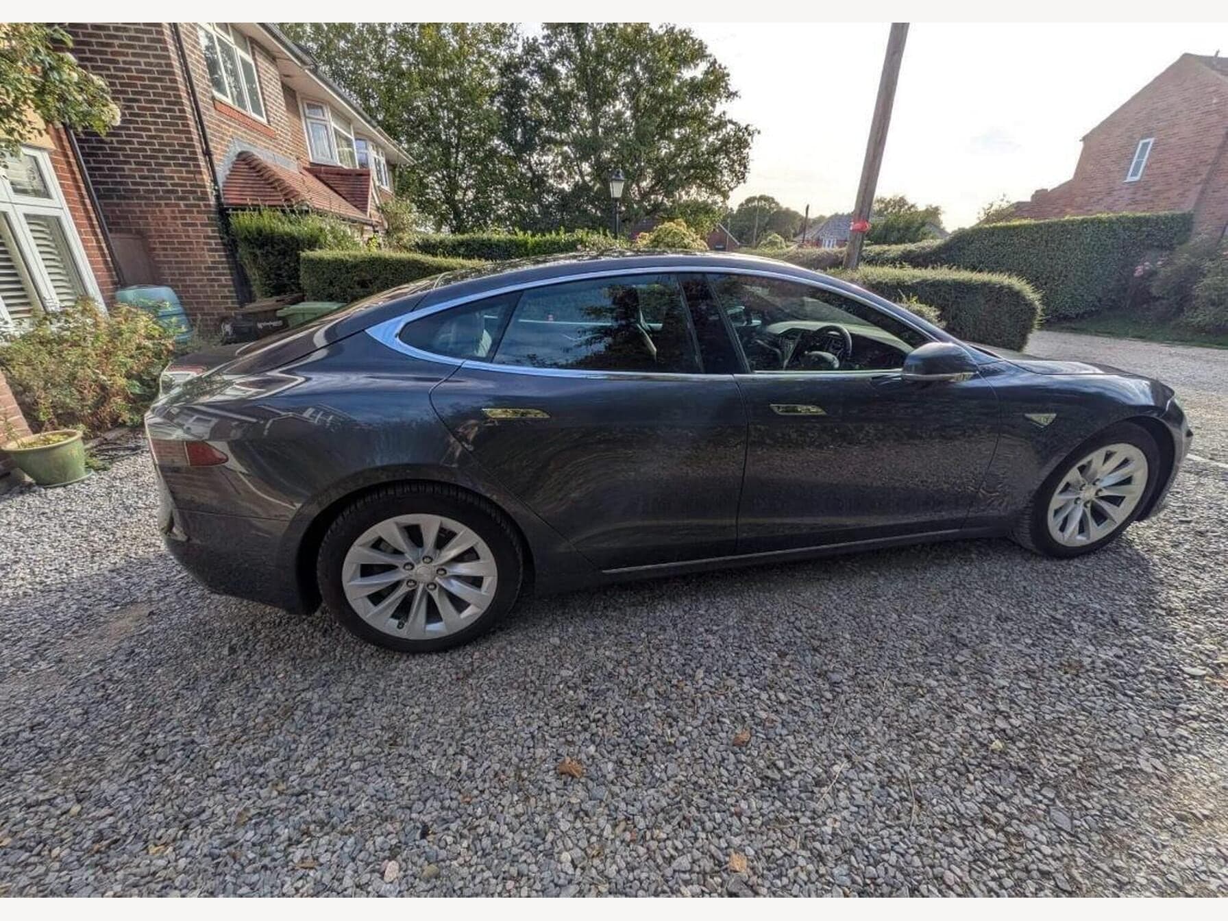 2017 Tesla Model S 70 — photo 5