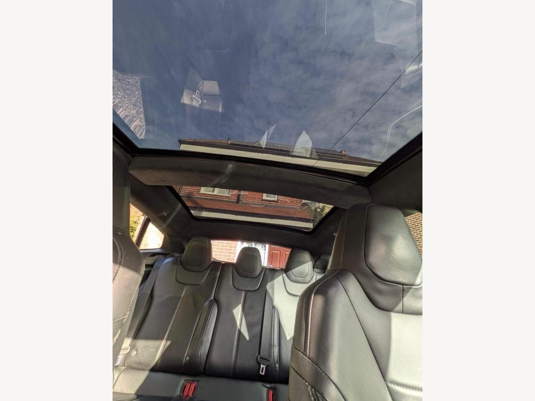 2017 Tesla Model S 70 — photo 9