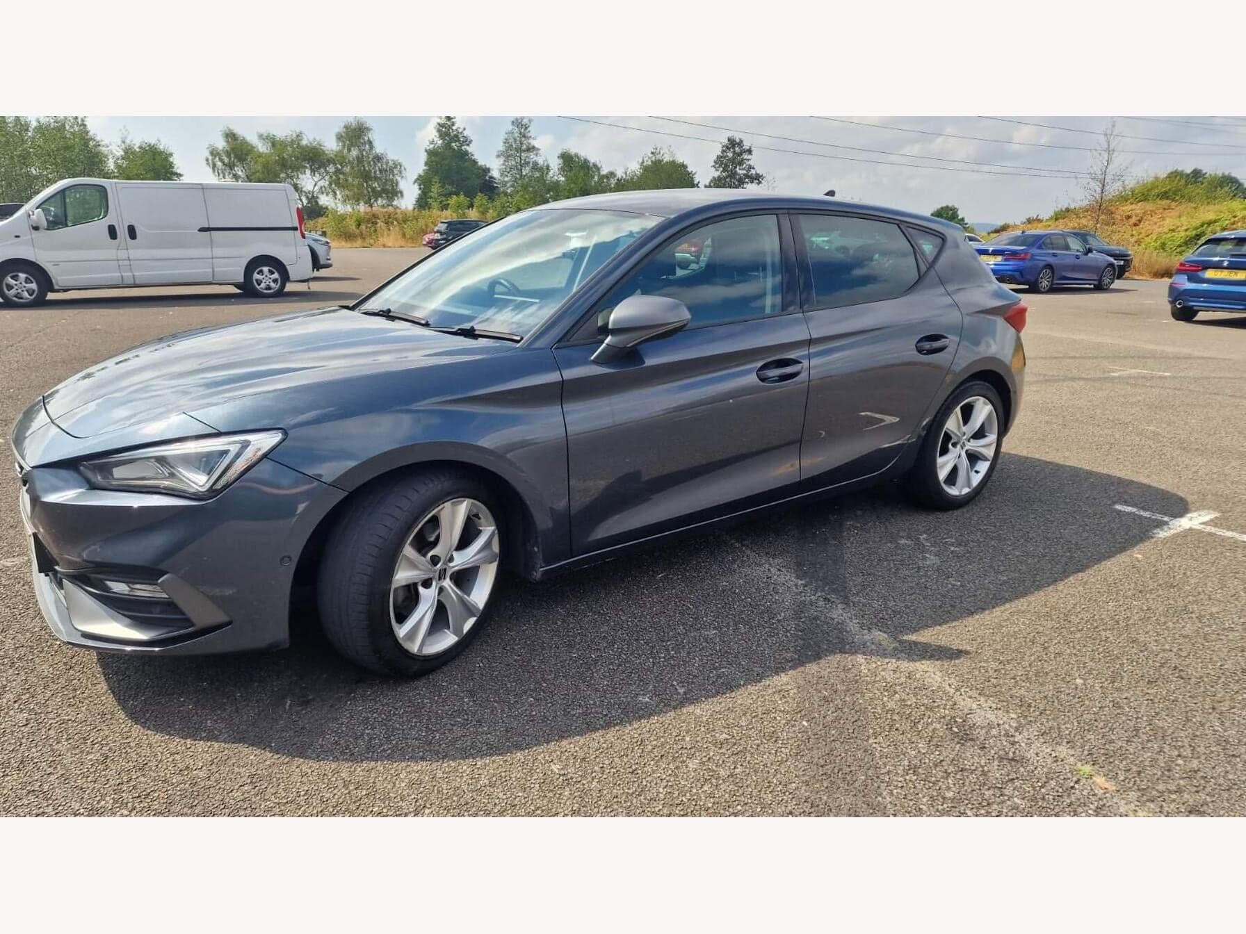 2020 SEAT Leon 1.5 TSI EVO FR 5dr — photo 4