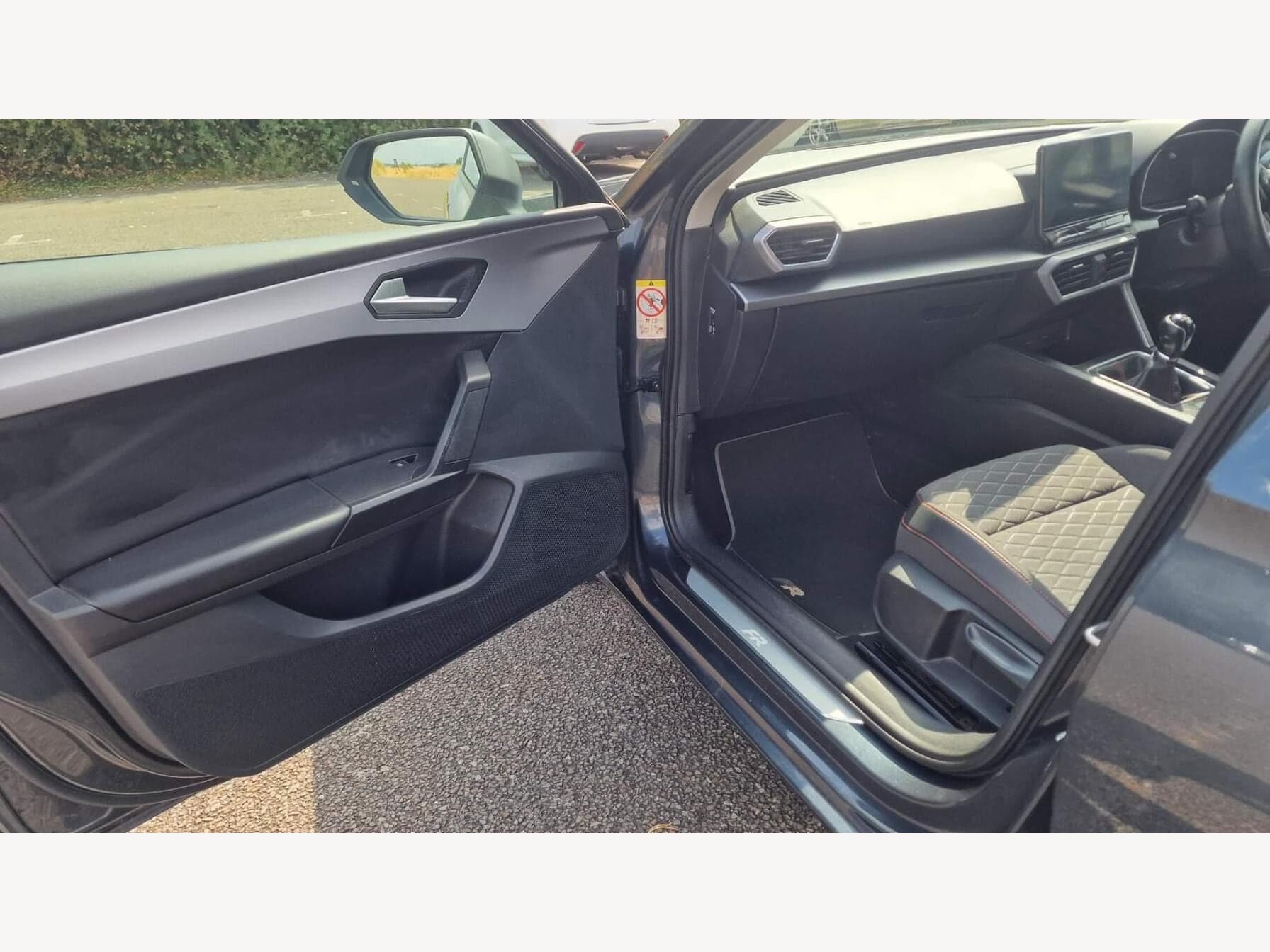2020 SEAT Leon 1.5 TSI EVO FR 5dr — photo 15