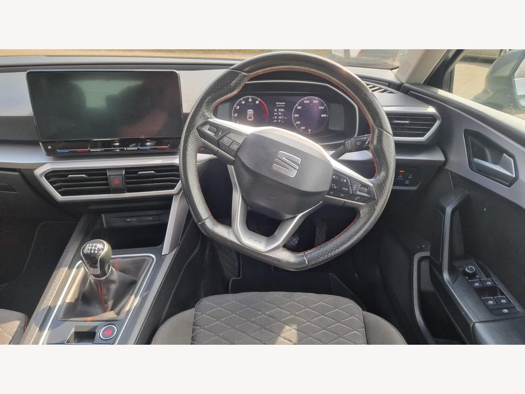 2020 SEAT Leon 1.5 TSI EVO FR 5dr — photo 22