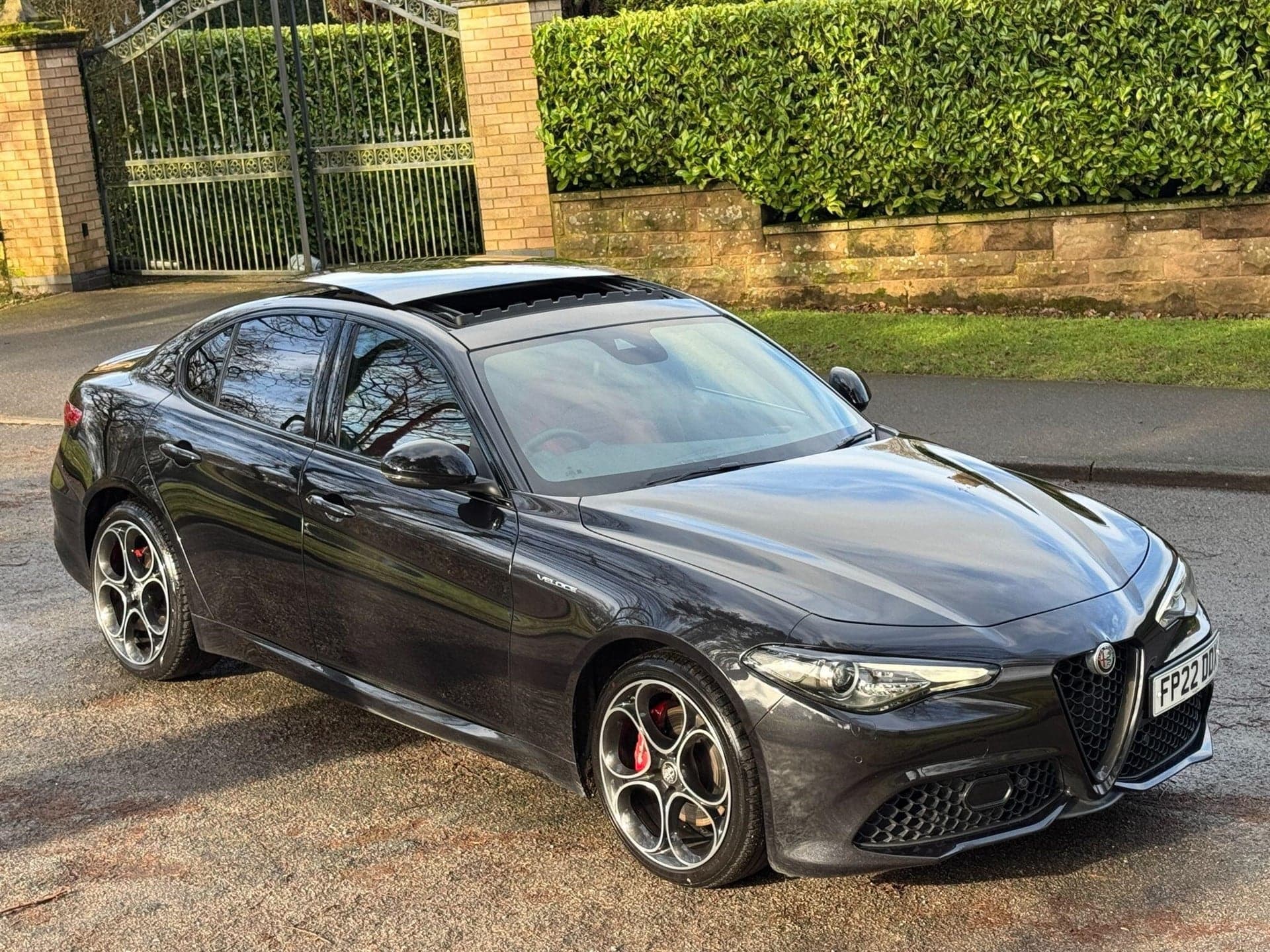 2022 Alfa Romeo Giulia 2.0T Veloce Auto