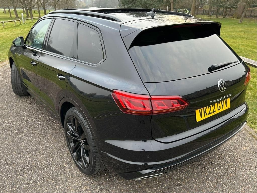 2022 Volkswagen Touareg V6 BLACK EDITION TSI A