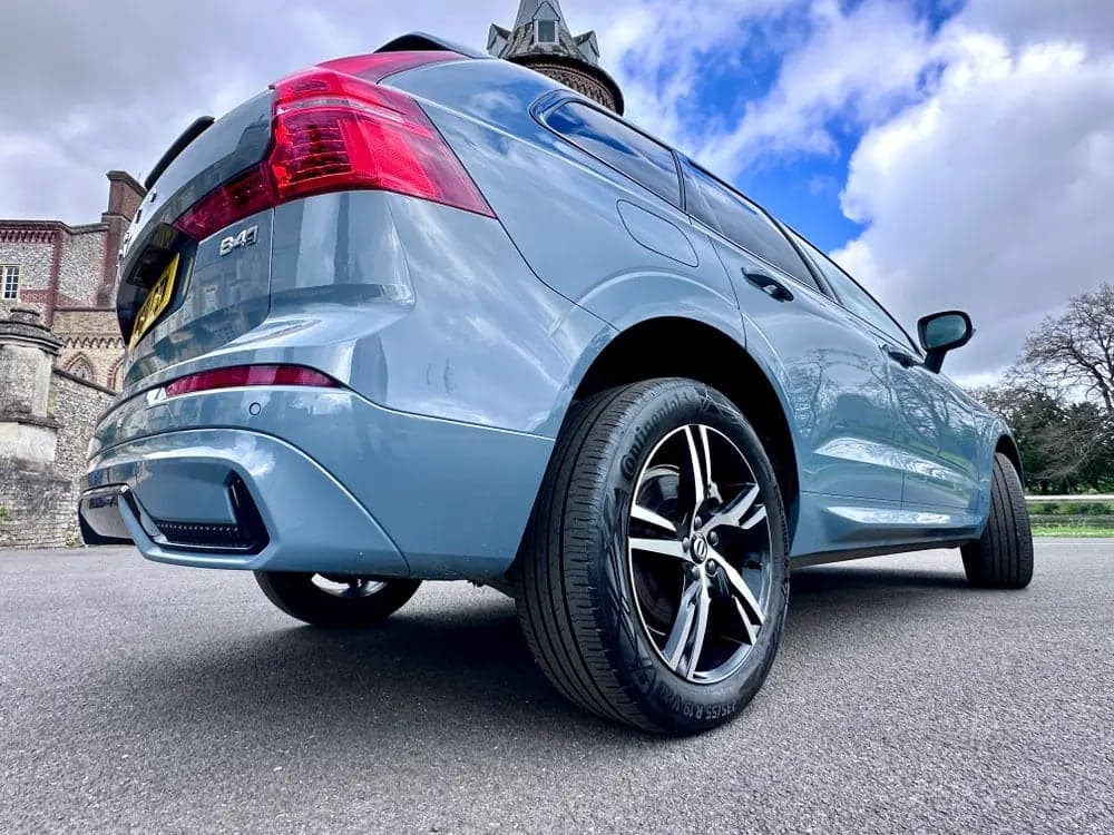 2021 Volvo XC60 R-Design B4 MHEV AWD Auto