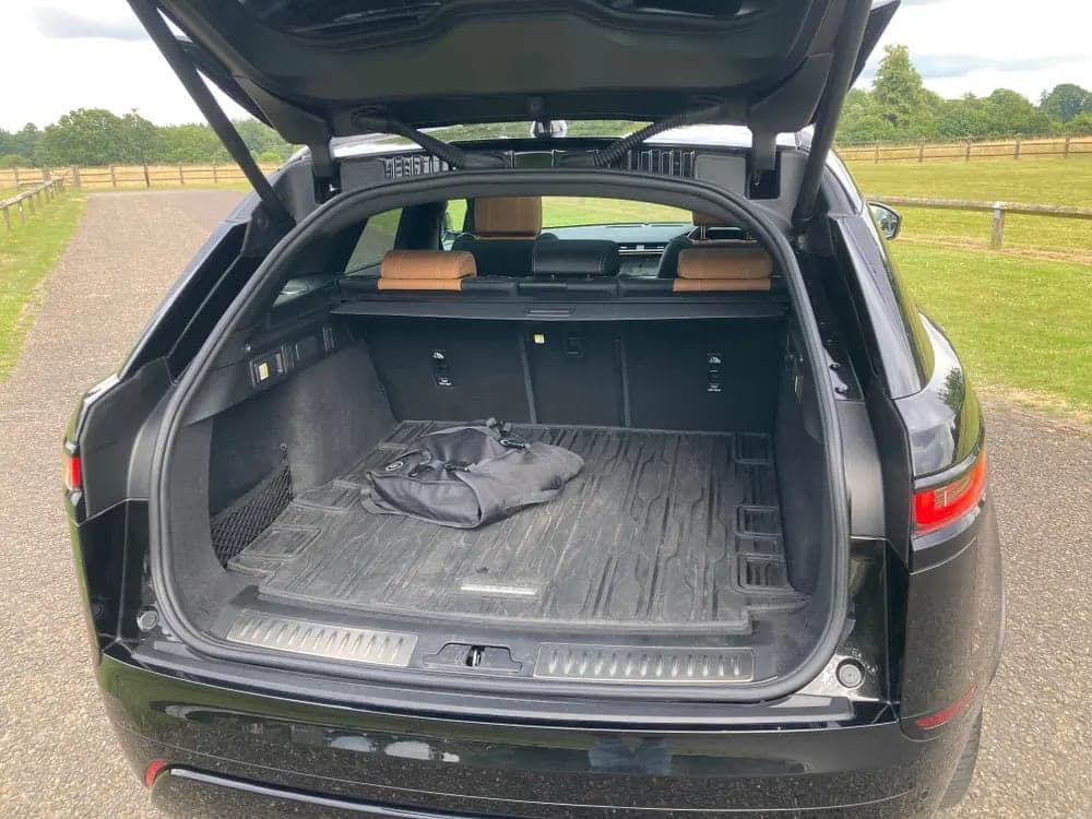 2022 Land Rover Range Rover Velar R-DYN HSE PHEV A