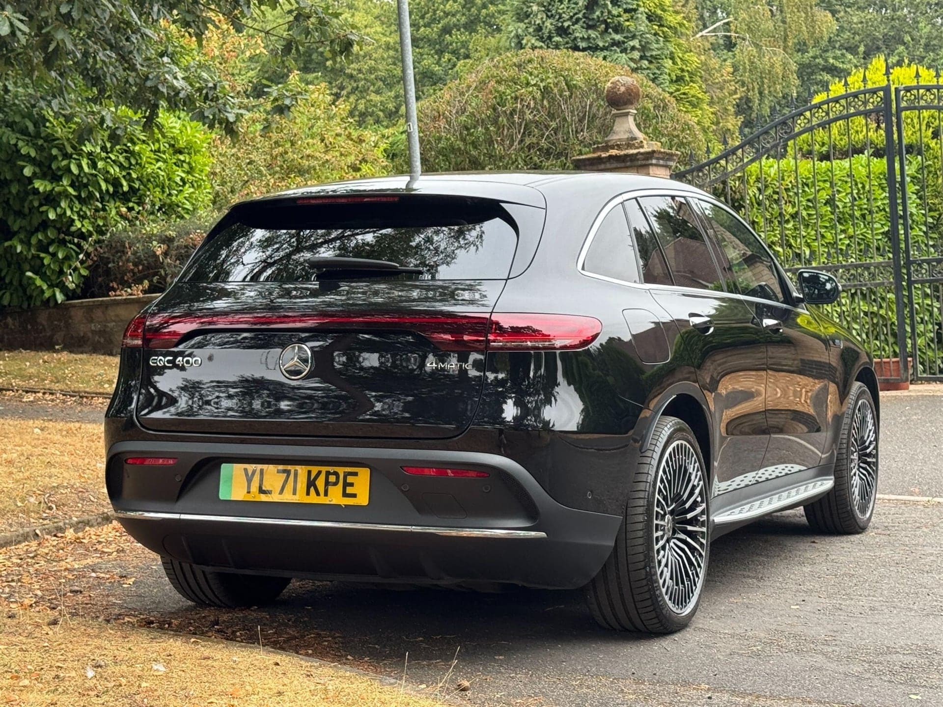 2021 Mercedes-Benz EQC 400 80kWh AMG Line (Premium Plus) Auto 4MATIC