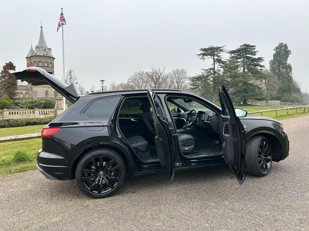 2022 Volkswagen Touareg V6 BLACK EDITION TSI A