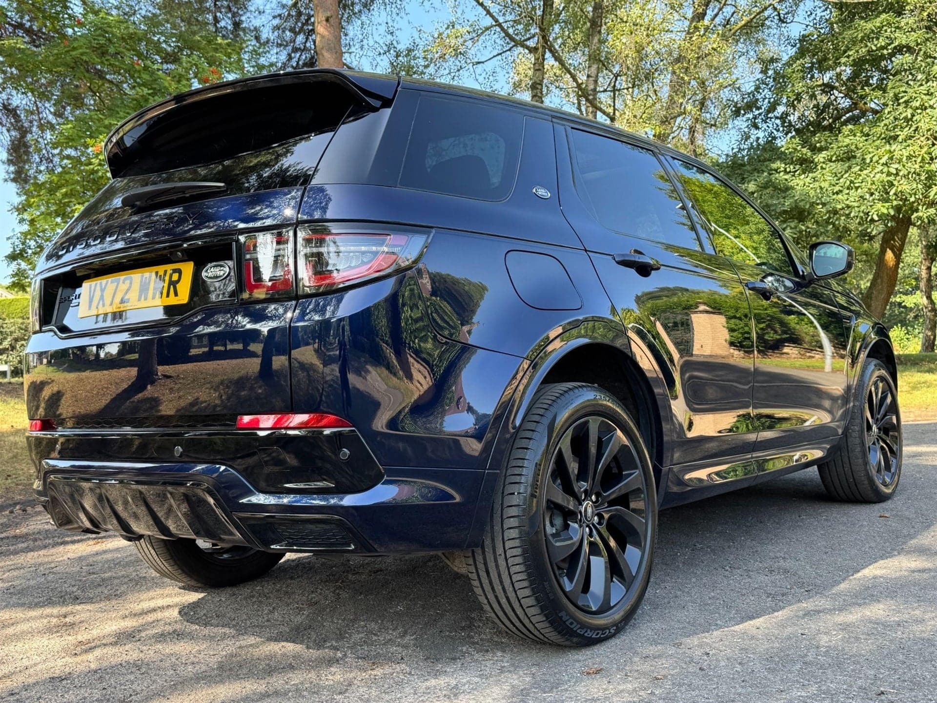 2022 Land Rover Discovery Sport 1.5 P300e 12.2kWh R-Dynamic HSE Auto 4WD