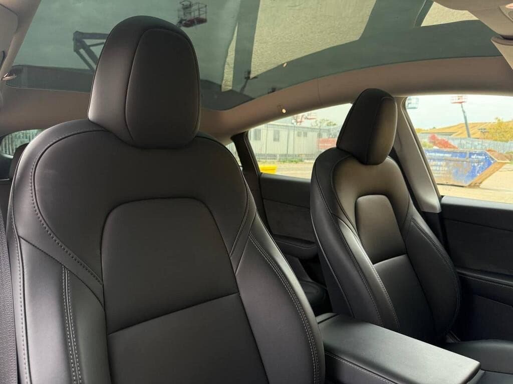2023 Tesla Model Y Auto RWD 5dr