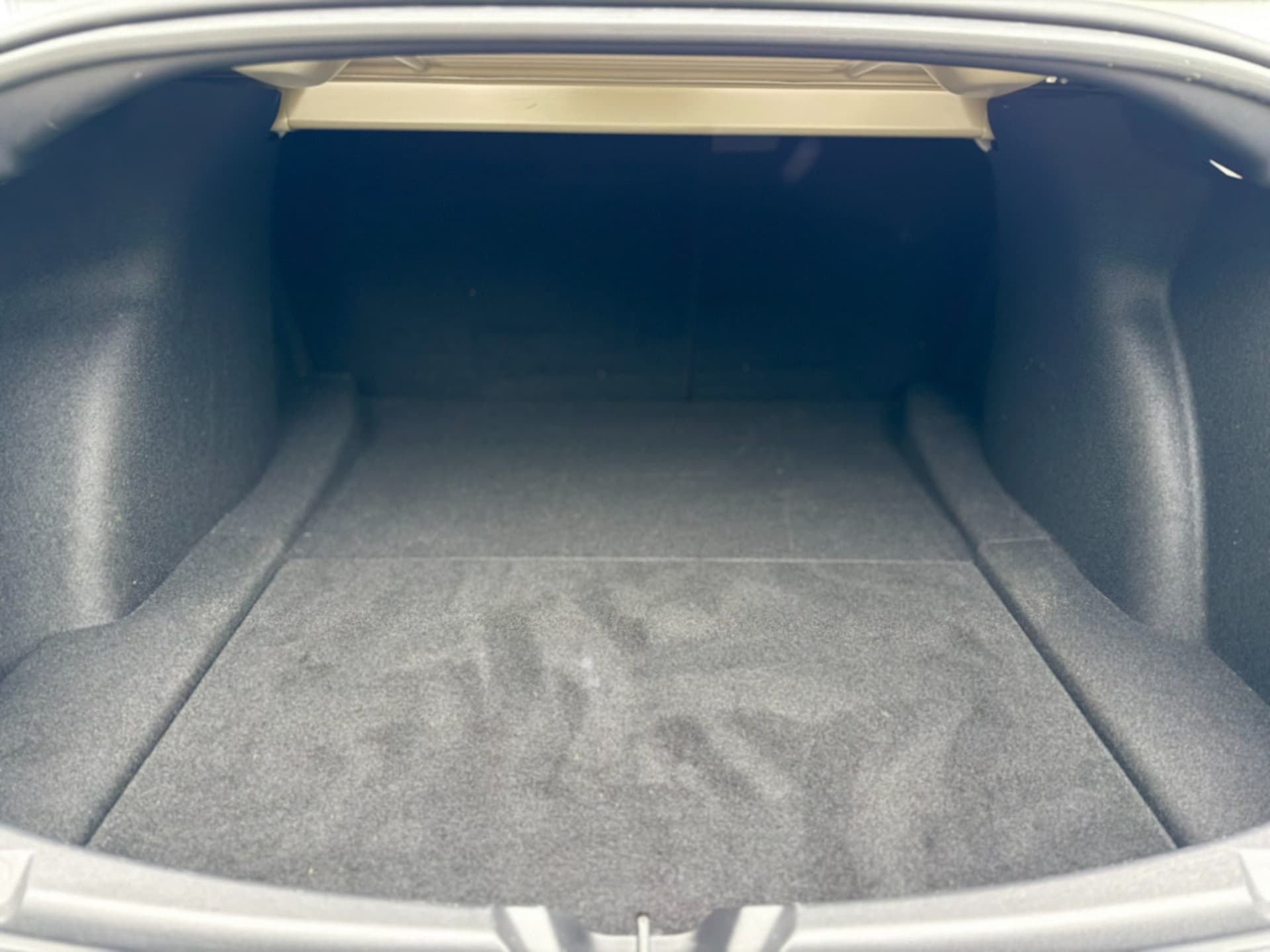 2021 Tesla Model 3 Long Range AWD Auto