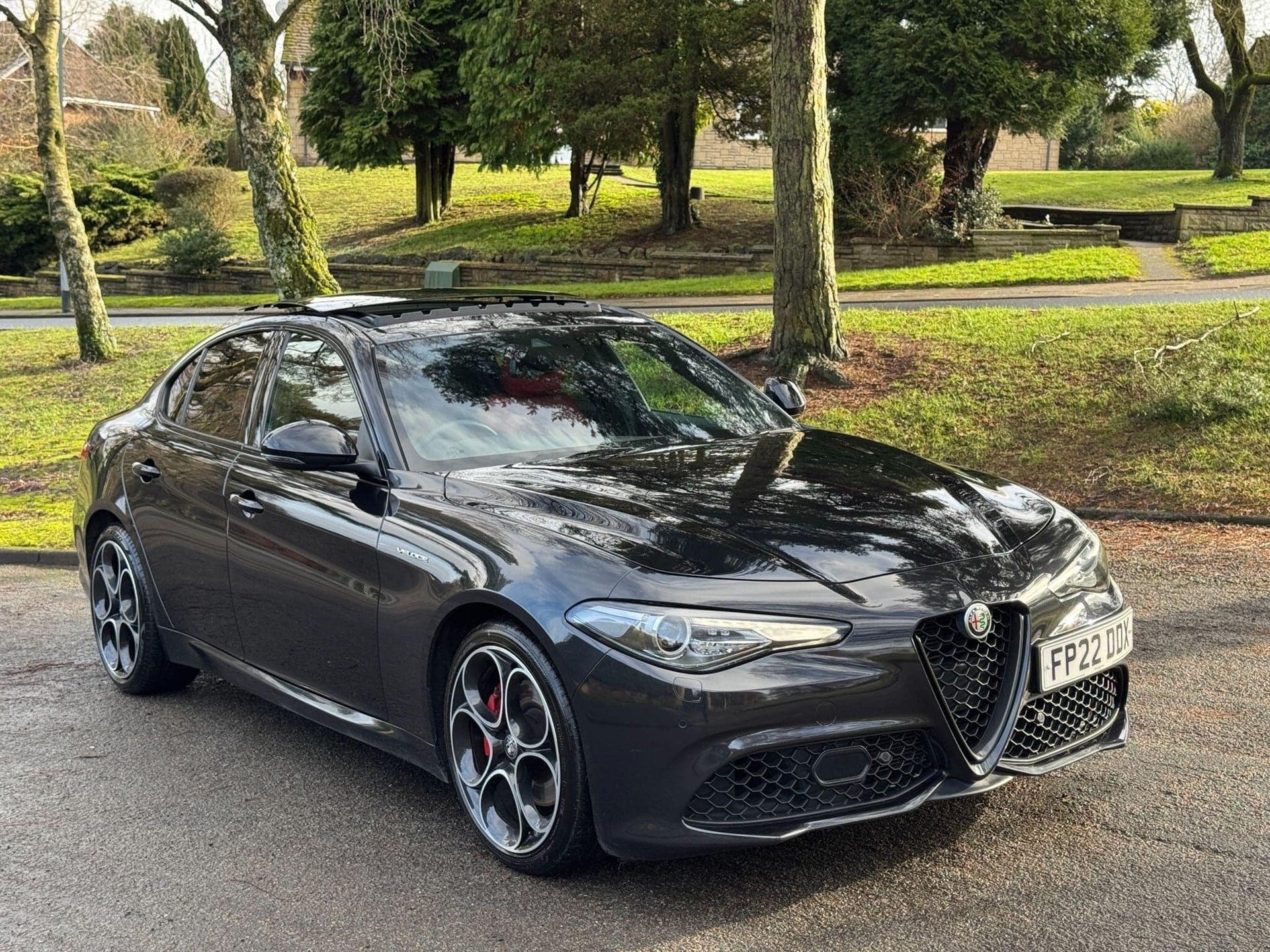 2022 Alfa Romeo Giulia 2.0T Veloce Auto