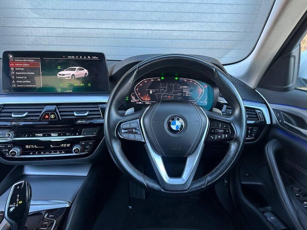 2022 BMW 5 Series 520d MHT SE Steptronic