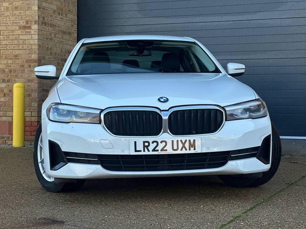 2022 BMW 5 Series 520d MHT SE Steptronic