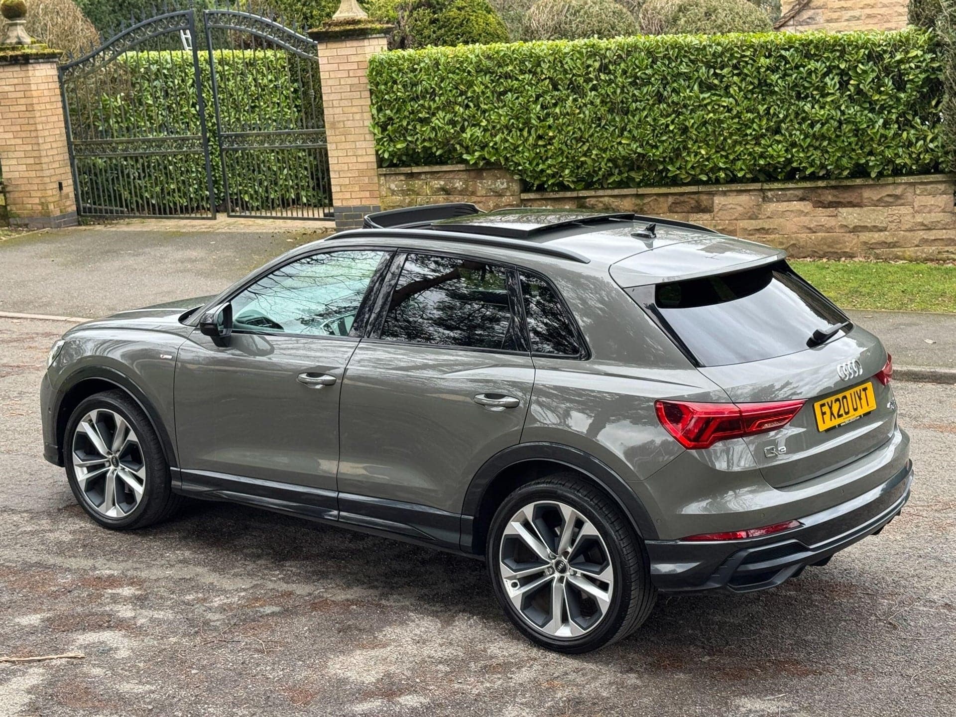 2020 Audi Q3 2.0 TFSI 40 Vorsprung S Tronic Quattro