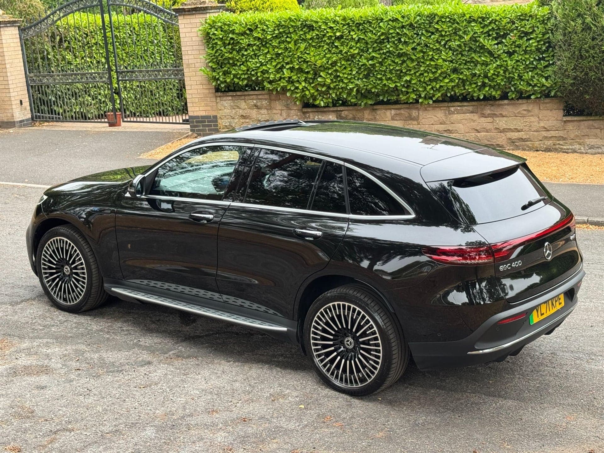 2021 Mercedes-Benz EQC 400 80kWh AMG Line (Premium Plus) Auto 4MATIC