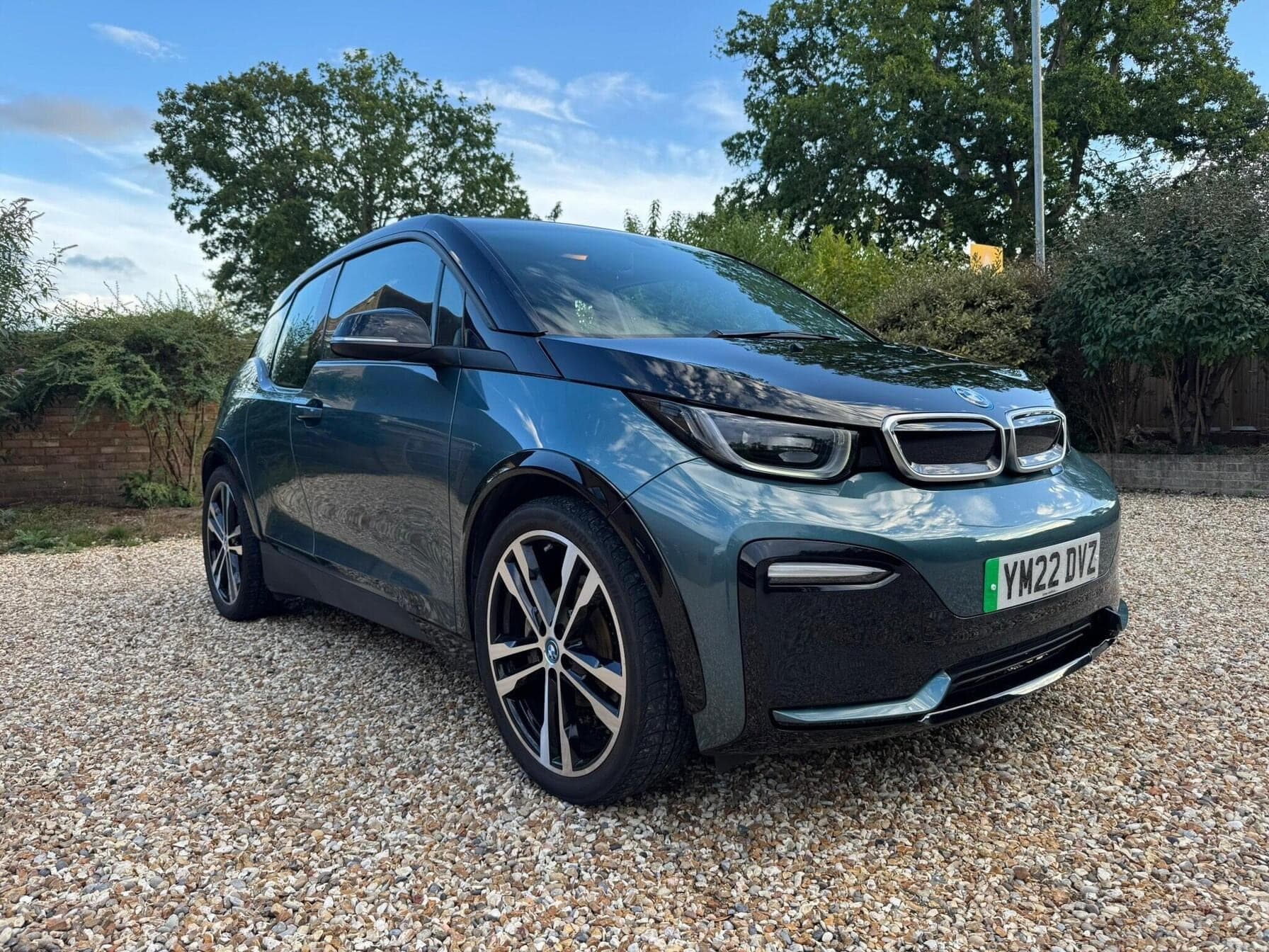 2022 BMW i3 42.2kWh S Auto 5dr — photo 1