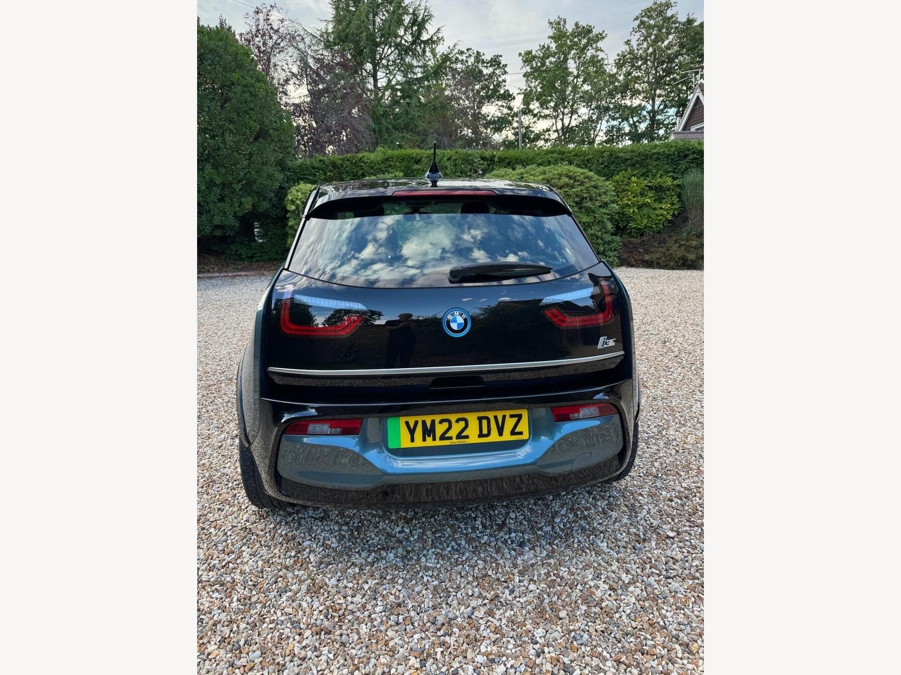 2022 BMW i3 42.2kWh S Auto 5dr — photo 6