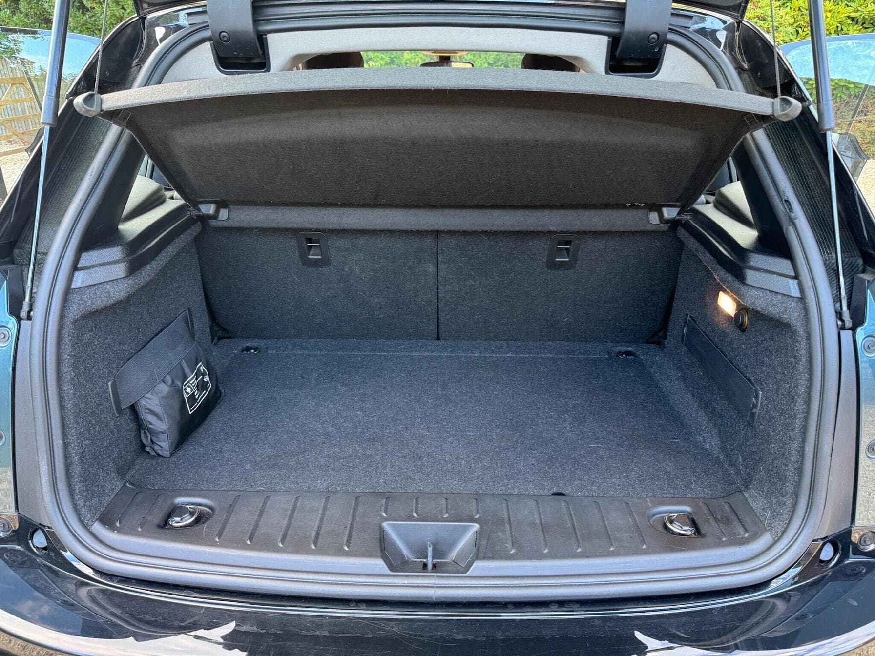 2022 BMW i3 42.2kWh S Auto 5dr — photo 12