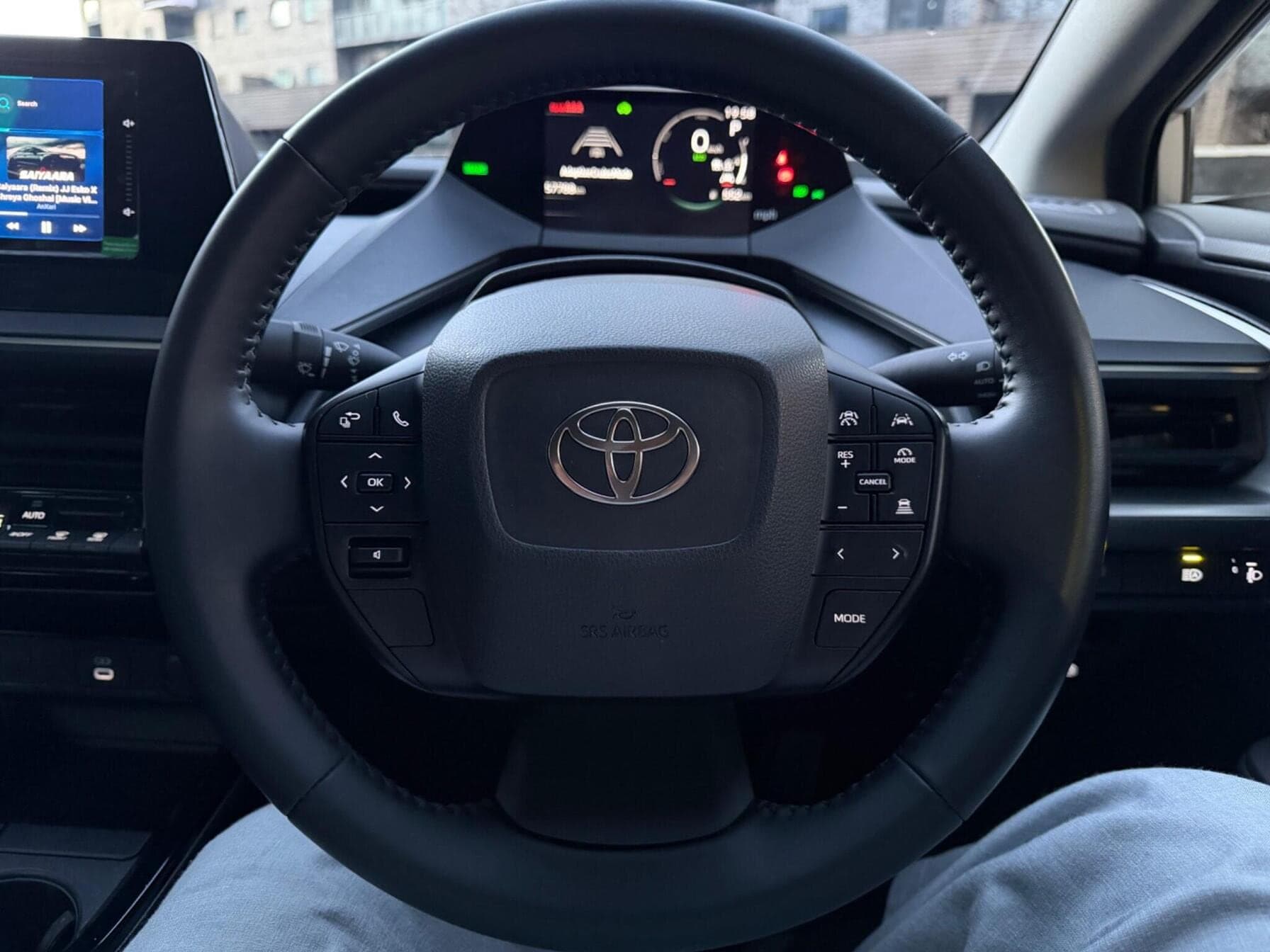 2024 Toyota Prius 1.8 Hybrid — photo 4