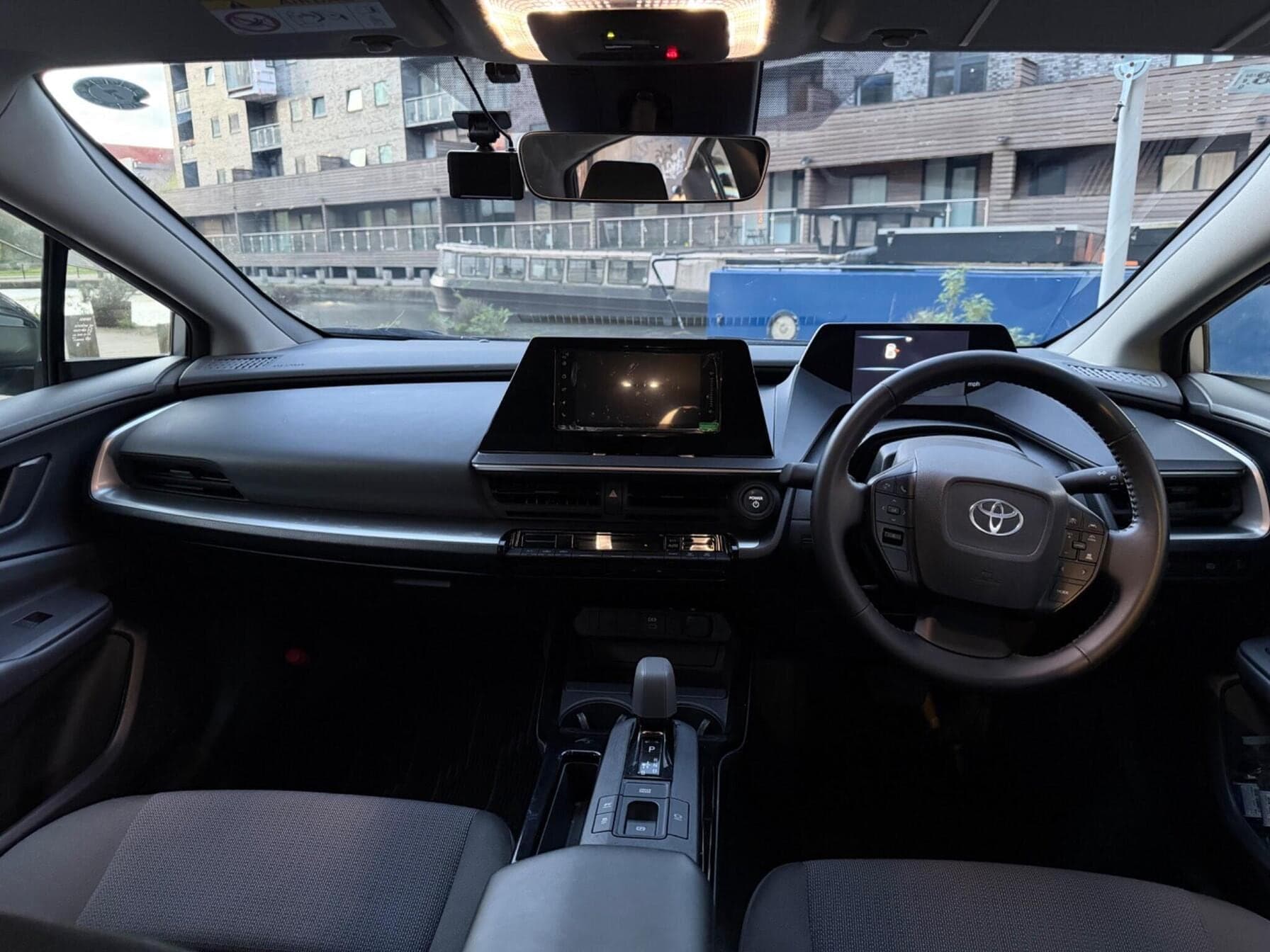 2024 Toyota Prius 1.8 Hybrid — photo 5