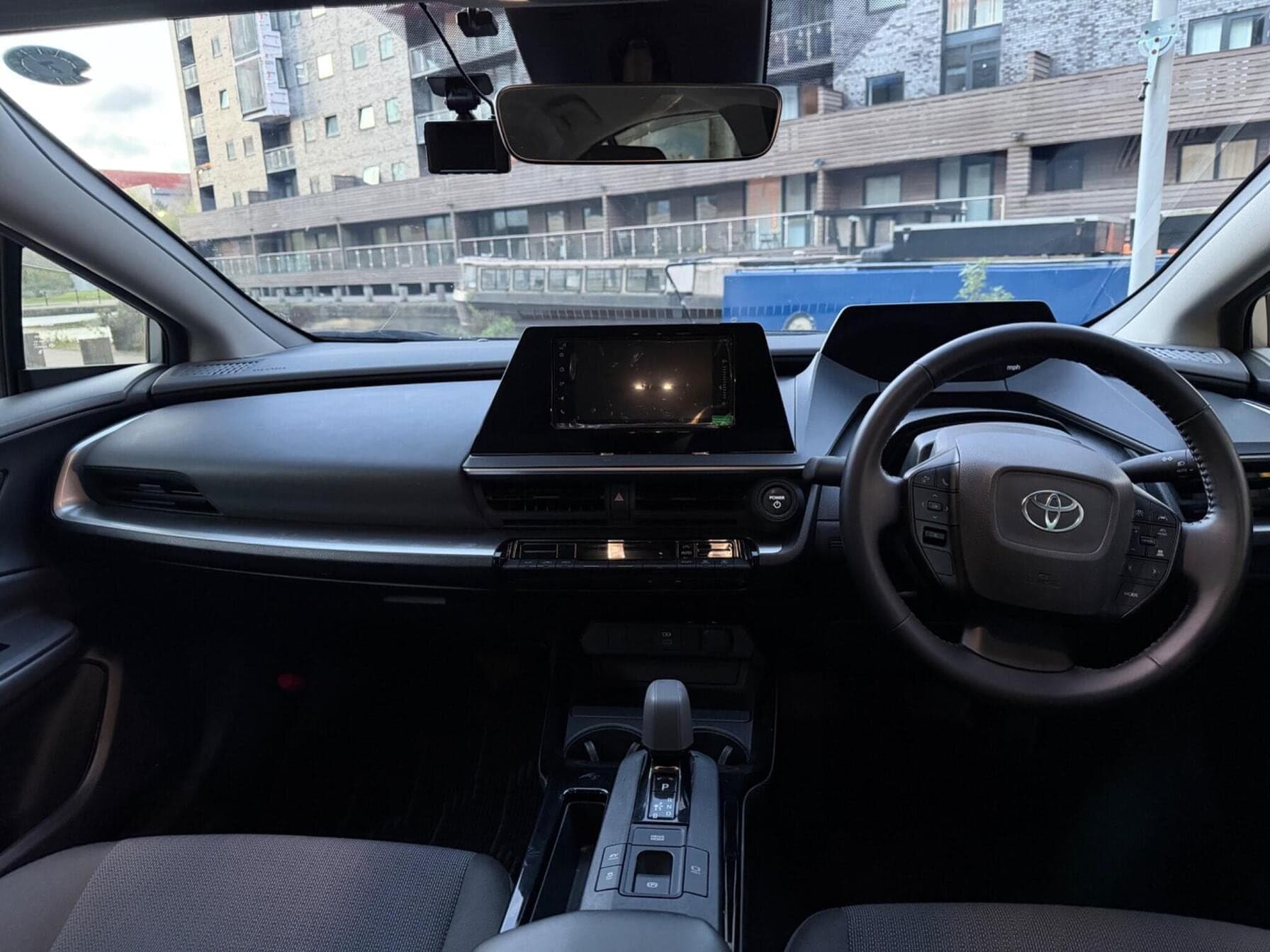 2024 Toyota Prius 1.8 Hybrid — photo 7