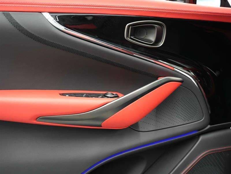 2025 Aston Martin DBX DBX707 — photo 12