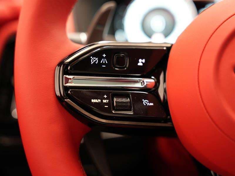2025 Aston Martin DBX DBX707 — photo 26