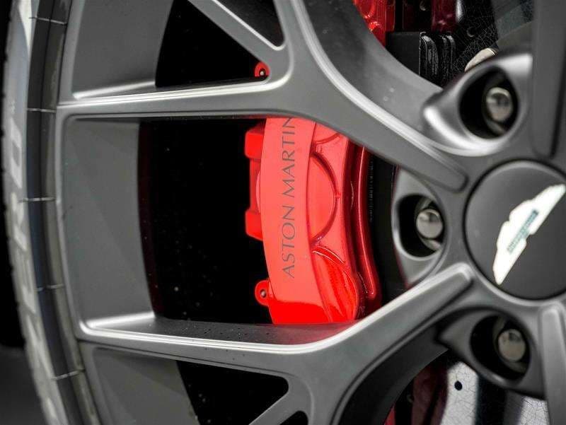 2025 Aston Martin DBX DBX707 — photo 30