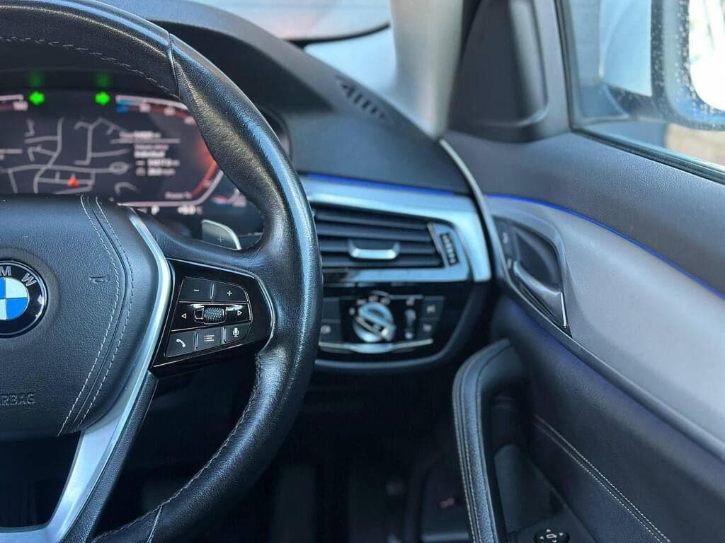 2022 BMW 5 Series 520d MHT SE Steptronic