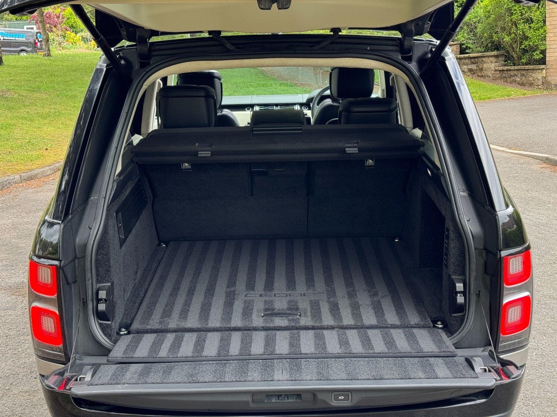 2018 Land Rover Range Rover 4.4 SD V8 Autobiography Auto 4WD