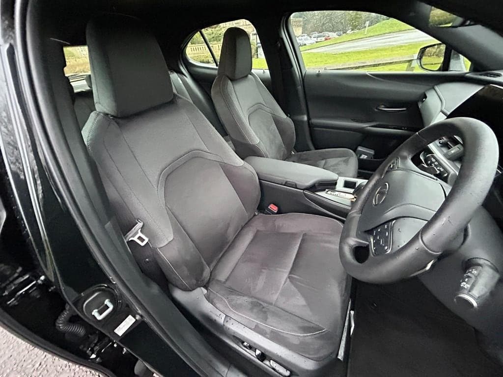 2024 Lexus UX 300e 72.8kWh 5dr Electric Auto