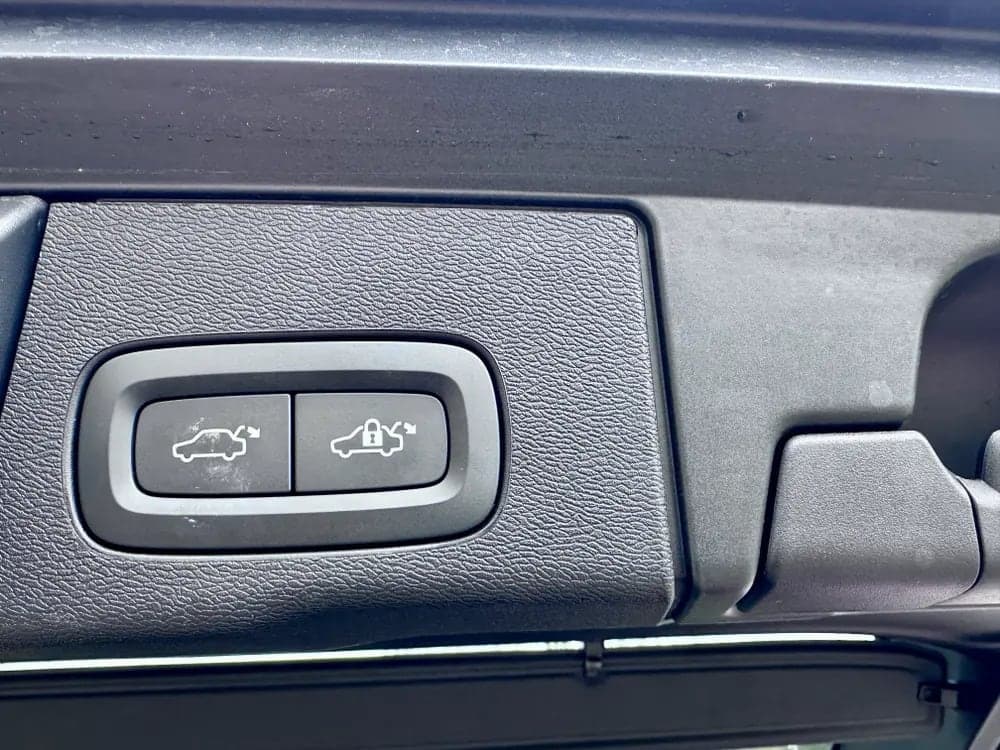 2021 Volvo XC60 R-Design B4 MHEV AWD Auto