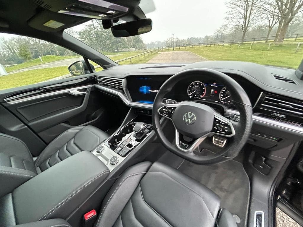 2022 Volkswagen Touareg V6 BLACK EDITION TSI A