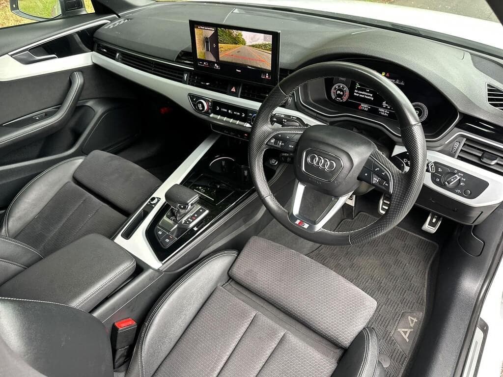 2023 Audi A4 Avant 2.0 TDI 35 Black Edition S Tronic Quattro