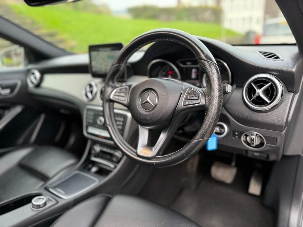 2018 Mercedes-Benz GLA 200 Sport Premium + D Auto