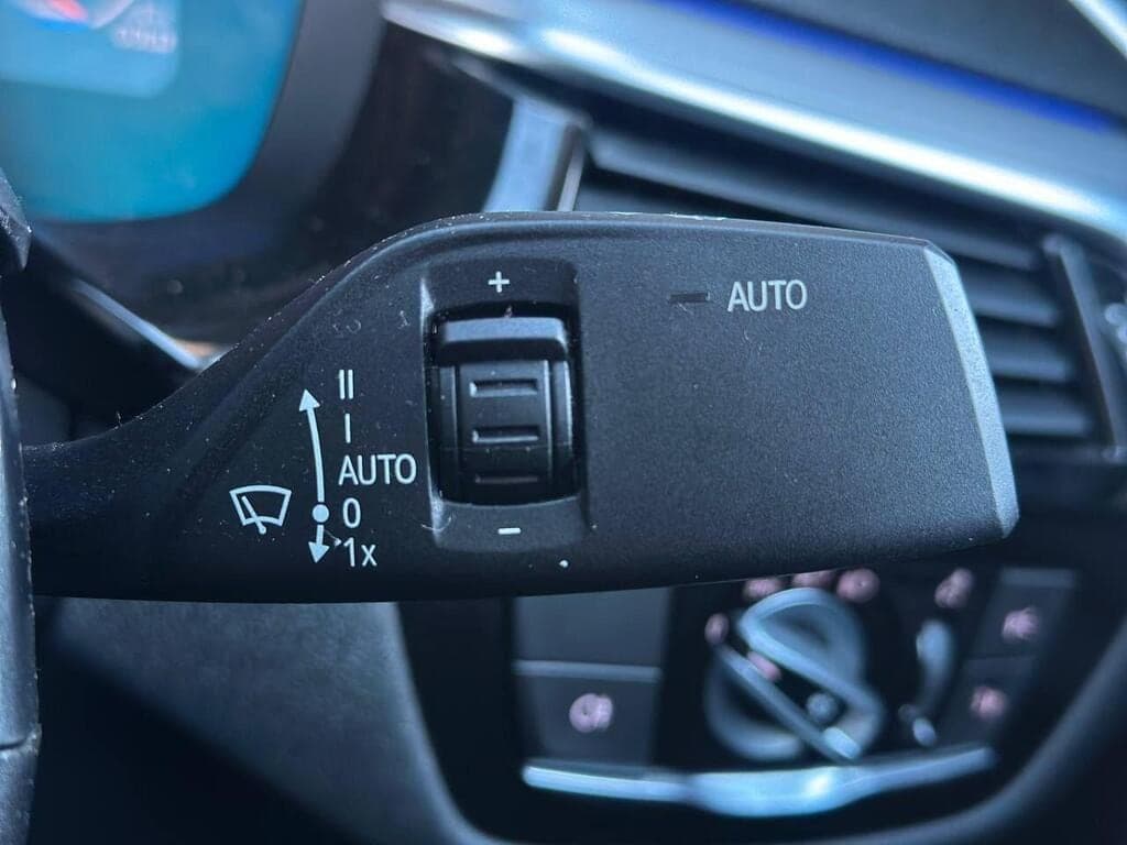 2022 BMW 5 Series 520d MHT SE Steptronic