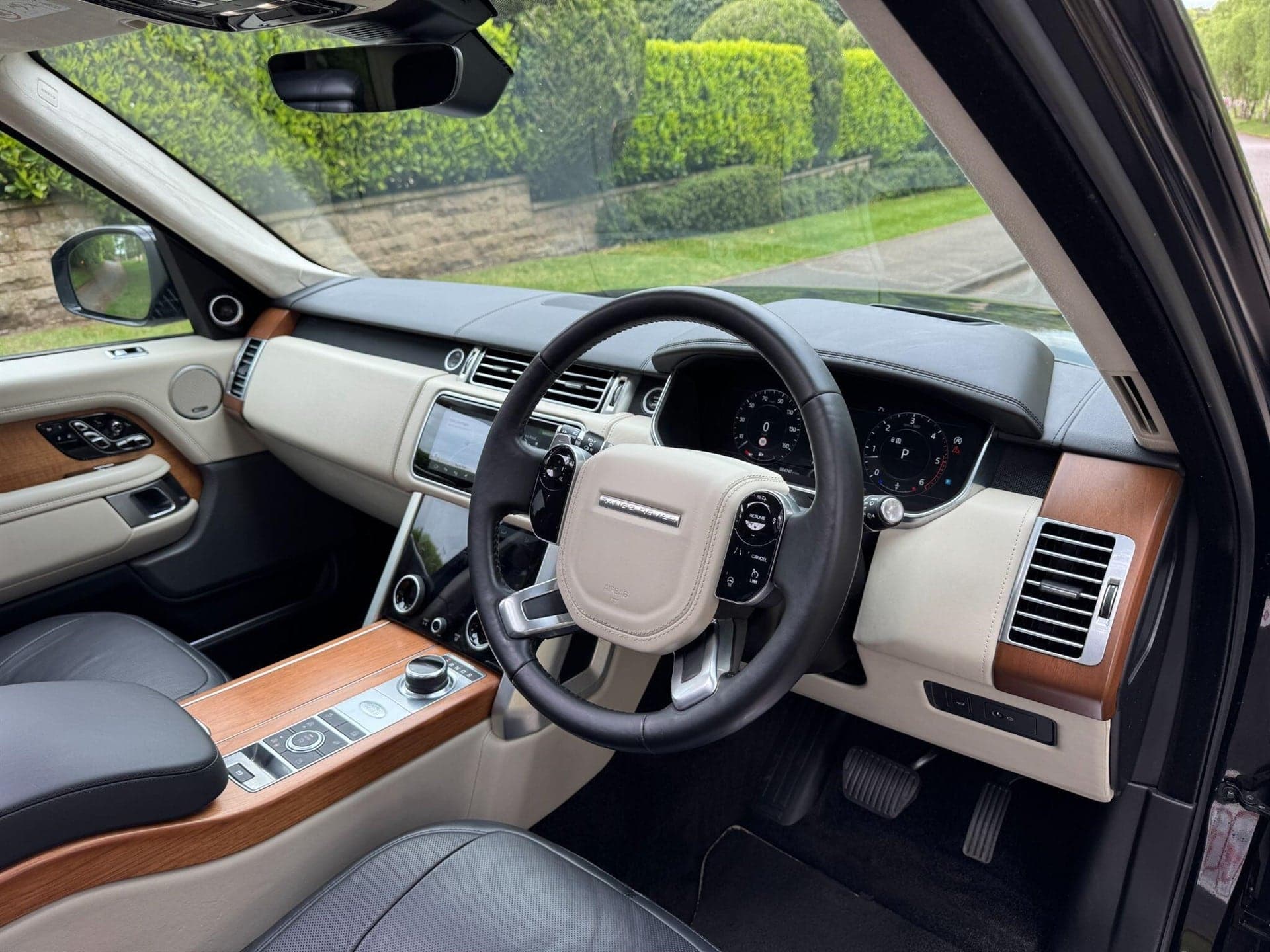 2018 Land Rover Range Rover 4.4 SD V8 Autobiography Auto 4WD