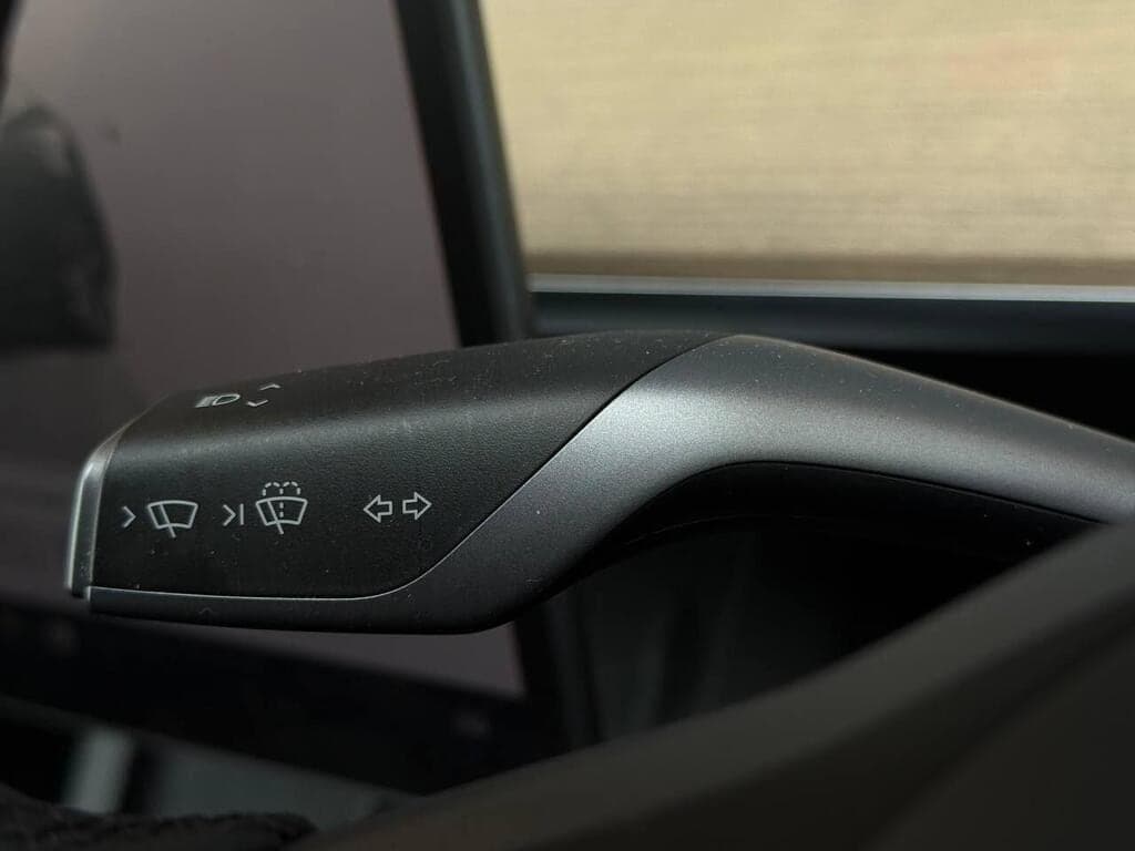 2023 Tesla Model Y Auto RWD 5dr
