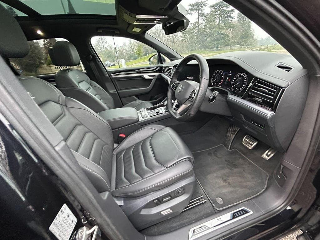 2022 Volkswagen Touareg V6 BLACK EDITION TSI A