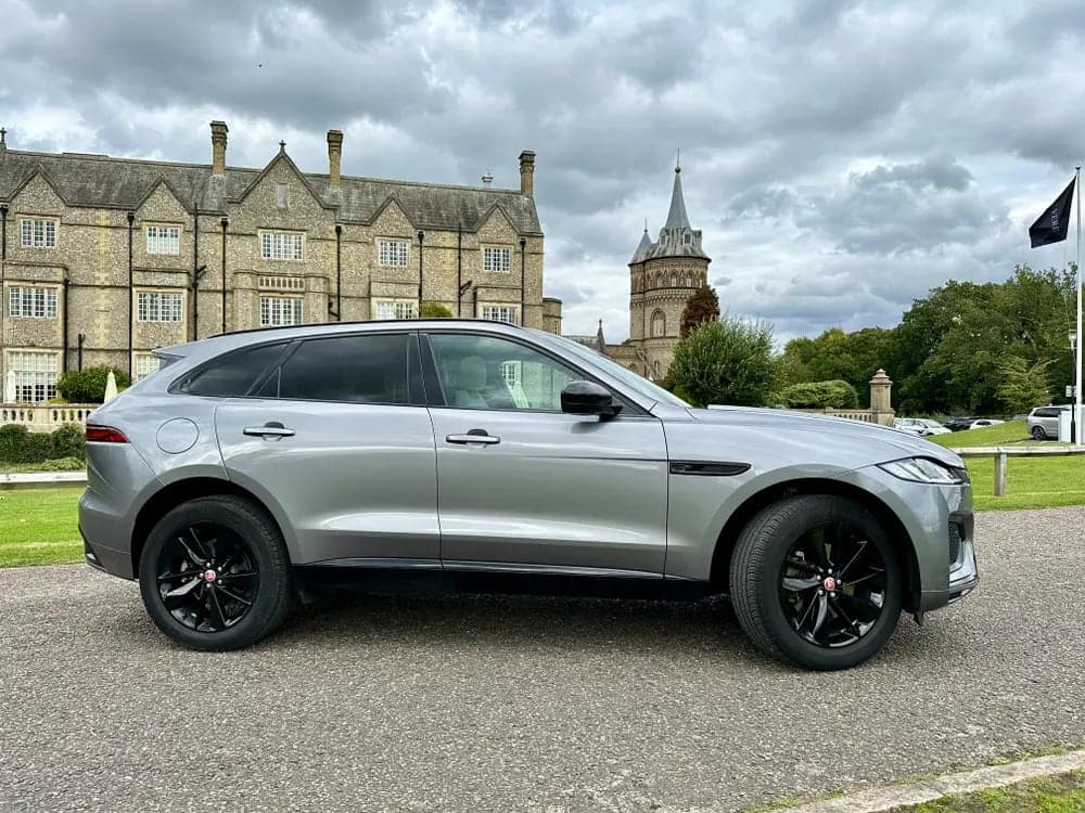 2022 Jaguar F-Pace R-Dynam BLK D MHEV AWD A