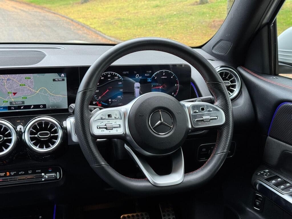 2021 Mercedes-Benz GLB 2.0 GLB220d AMG Line (Premium) 8G-DCT 4MATIC