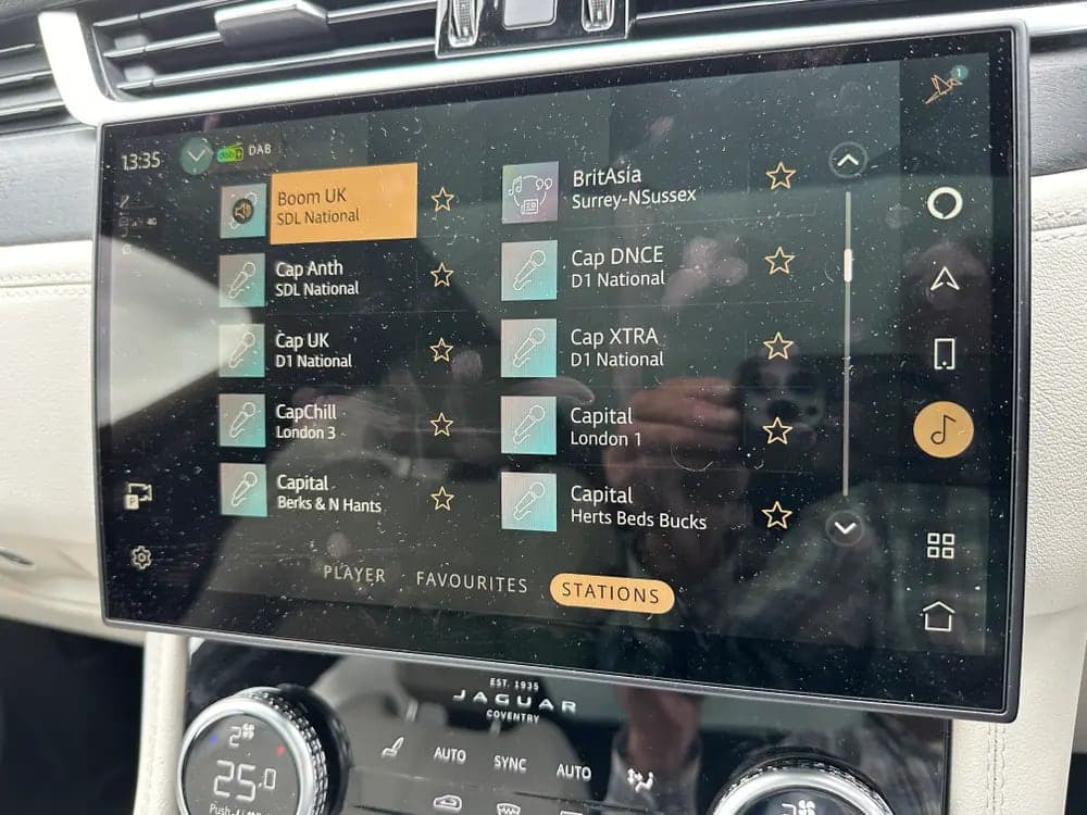 2022 Jaguar F-Pace R-Dynam BLK D MHEV AWD A
