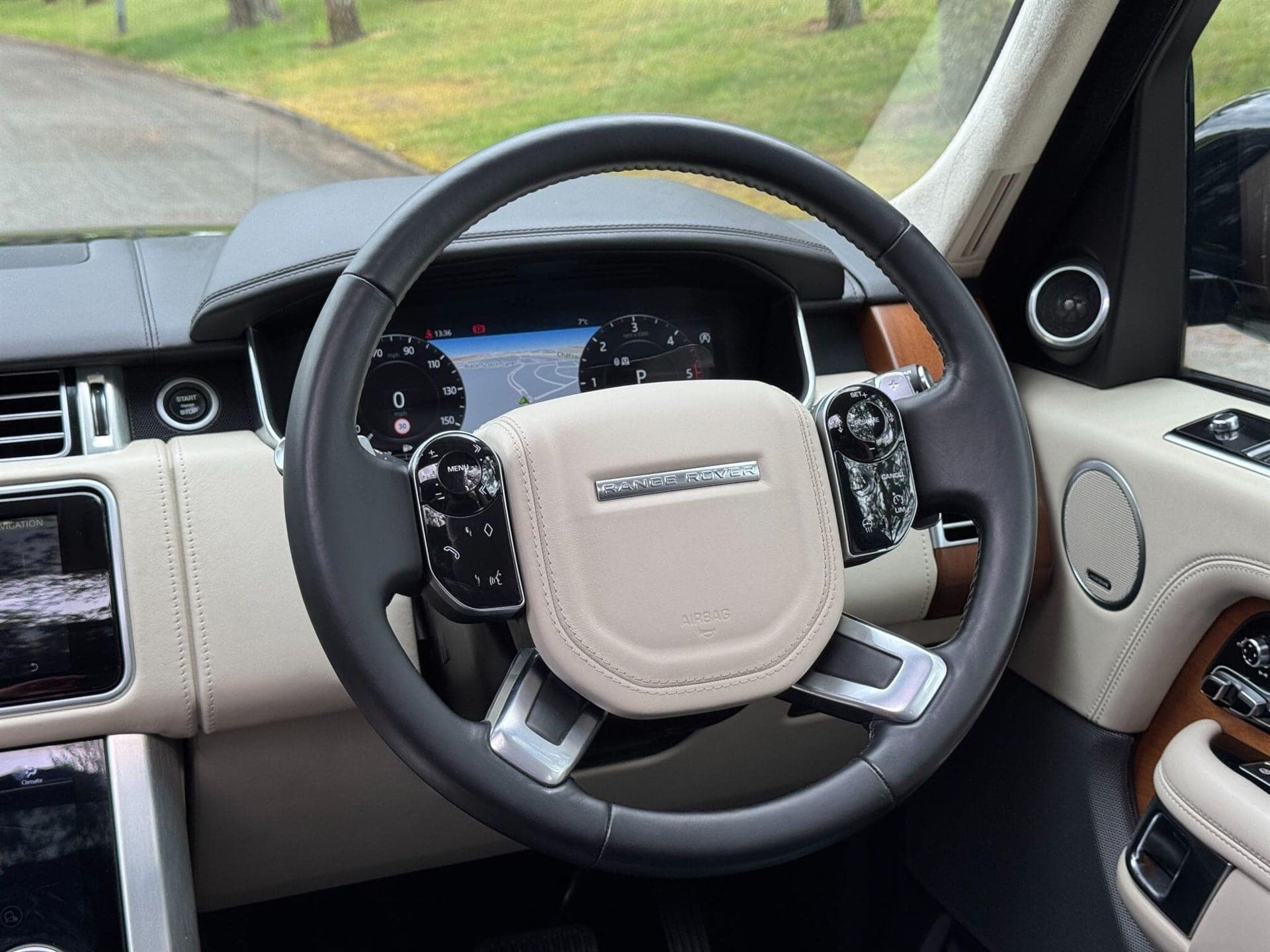 2018 Land Rover Range Rover 4.4 SD V8 Autobiography Auto 4WD