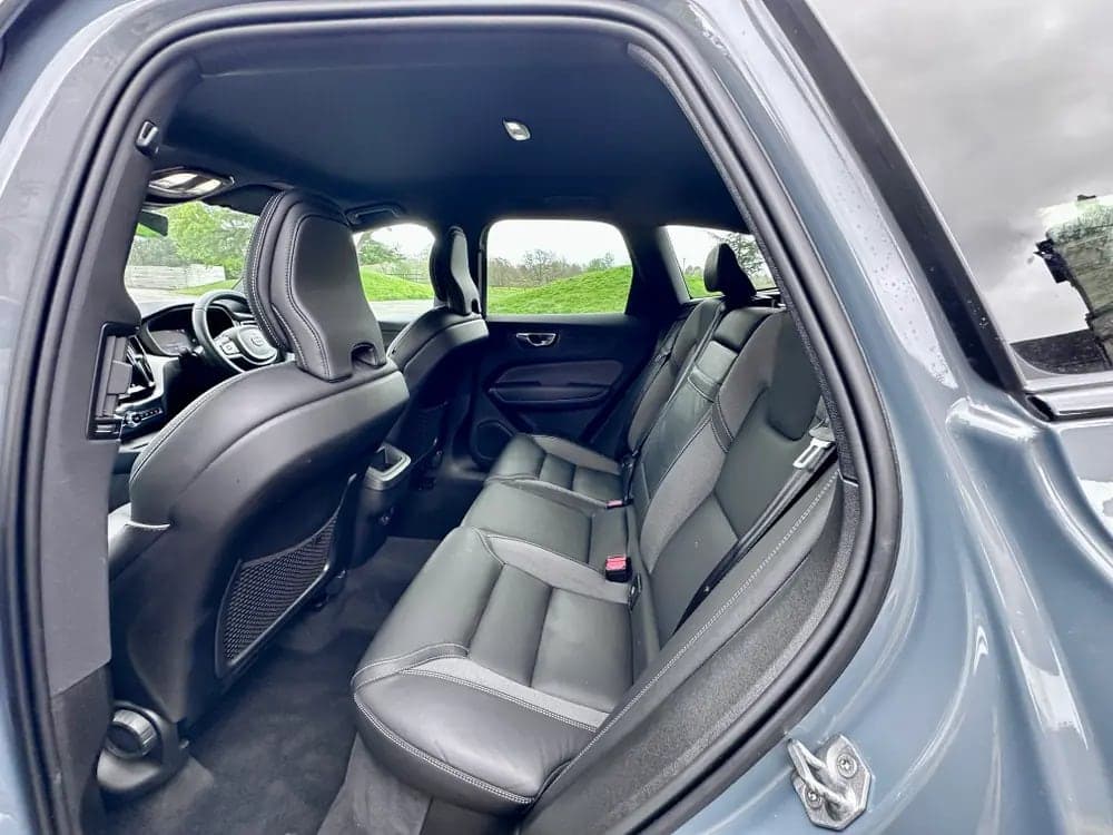 2021 Volvo XC60 R-Design B4 MHEV AWD Auto