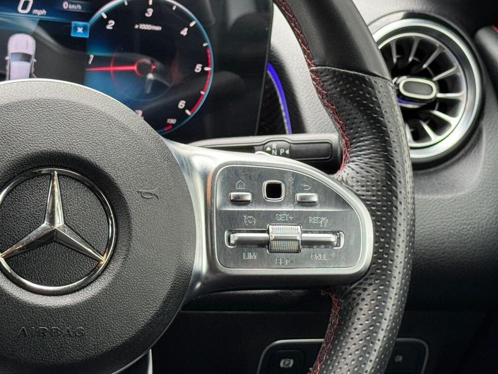 2021 Mercedes-Benz GLB 2.0 GLB220d AMG Line (Premium) 8G-DCT 4MATIC