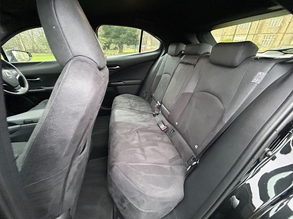 2024 Lexus UX 300e 72.8kWh 5dr Electric Auto